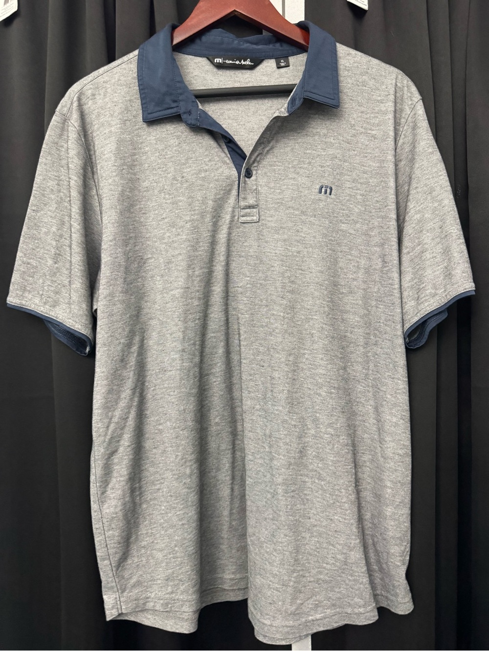 TravisMathew Men’s XL Gray & Navy Golf Polo